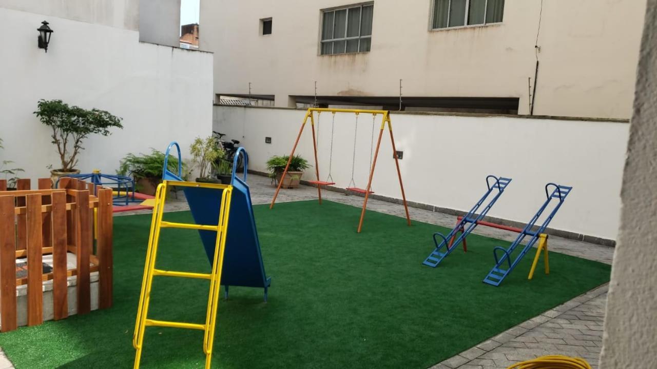 Apto Amplo, Arejado E Mobiliado Na Praia Da Enseada-Guaruja Bagian luar foto